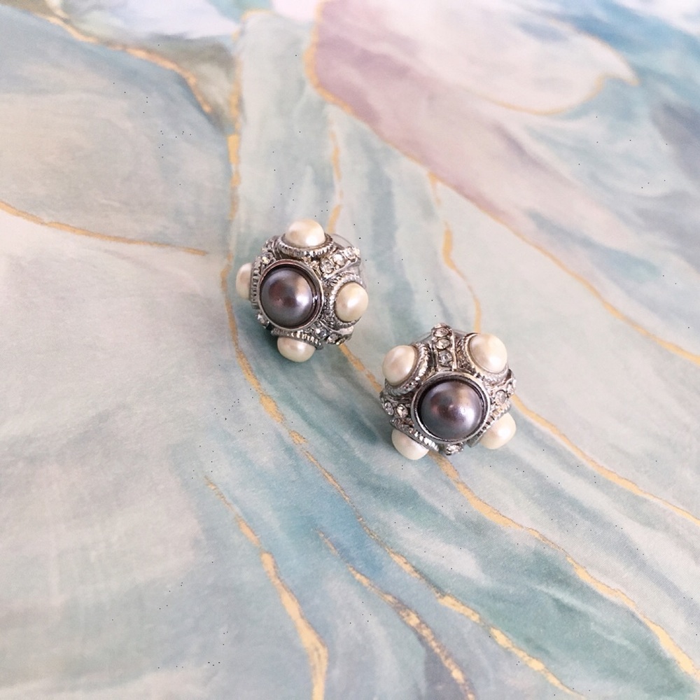 Pearl and Diamond Stud Earrings
